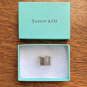 Tiffany & Co. Script Notes Ring Size 7 1/2